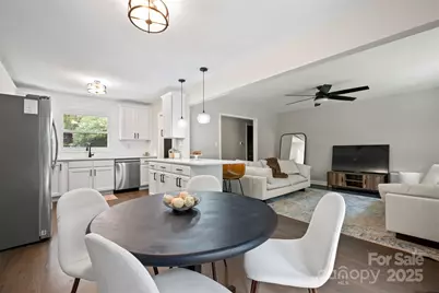 5442 Kinsale Lane, Charlotte, NC 28215 - Photo 7