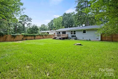 5442 Kinsale Lane, Charlotte, NC 28215 - Photo 19