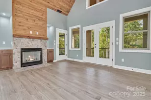 926 Settlers Trl, Mars Hill, NC 28754 - Photo 9