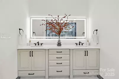 4066 Bob Jones Drive NE, Conover, NC 28613 - Photo 29