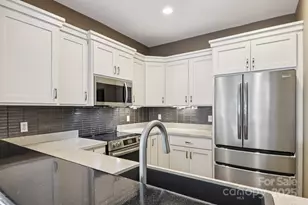 475 S Church St, Hendersonville, NC 28792 - Photo 9