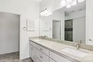 475 S Church St, Hendersonville, NC 28792 - Photo 23