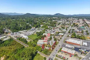 475 S Church St, Hendersonville, NC 28792 - Photo 41