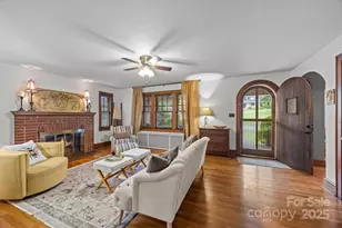 495 Fairview Rd, Asheville, NC 28803 - Photo 9