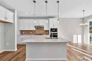 8234 Franklin Trl St, Mint Hill, NC 28227 - Photo 5