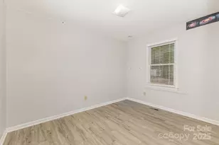 1310 Love Rd, Clover, SC 29710 - Photo 17