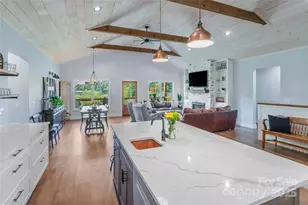 100 Kinloch Ln, Clyde, NC 28721 - Photo 9