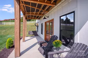 100 Kinloch Ln, Clyde, NC 28721 - Photo 35