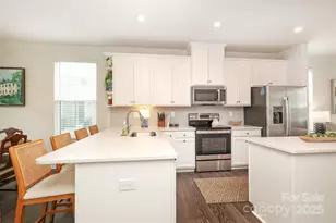 1104 Gleason Wy, Charlotte, NC 28217 - Photo 9