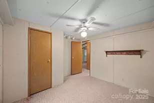 101 Serenity Ln, Clyde, NC 28721 - Photo 19