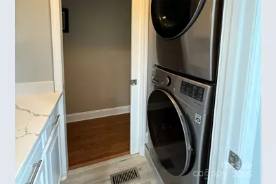 1419 Stoneyridge Drive, Charlotte, NC 28214 - Photo 29