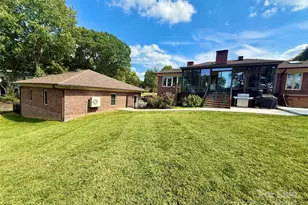 1419 Stoneyridge Dr, Charlotte, NC 28214 - Photo 9