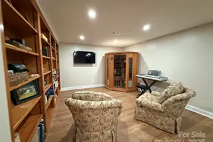 1419 Stoneyridge Dr, Charlotte, NC 28214 - Photo 37