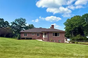 1419 Stoneyridge Dr, Charlotte, NC 28214 - Photo 3