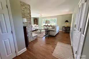 1419 Stoneyridge Dr, Charlotte, NC 28214 - Photo 11