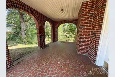 4216 N Center Street, Hickory, NC 28601 - Photo 3