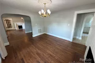 4216 N Center St, Hickory, NC 28601 - Photo 11