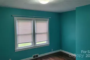 18 Misty Meadows Rd, Burnsville, NC 28714 - Photo 19