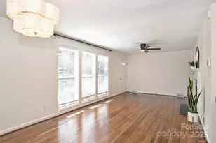 2730 Royston Rd, Charlotte, NC 28208 - Photo 9