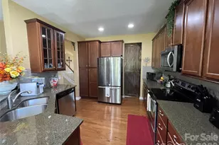 308 Tall Wheat Lane, Mount Holly, NC 28120 - Photo 11