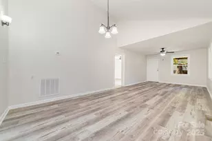 211 Putnam St, Shelby, NC 28152 - Photo 7