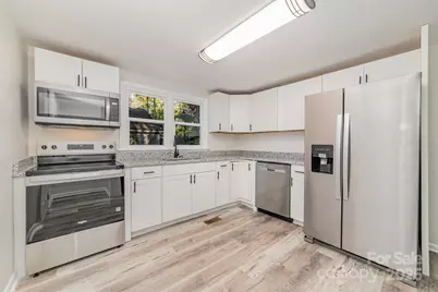 211 Putnam Street, Shelby, NC 28152 - Photo 11