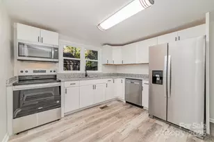 211 Putnam St, Shelby, NC 28152 - Photo 11