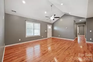 2301 Saratoga Run, Morganton, NC 28655 - Photo 7