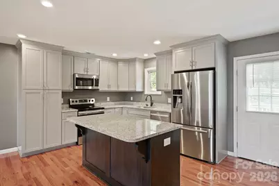 2301 Saratoga Run, Morganton, NC 28655 - Photo 9