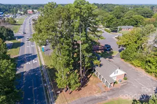 810 W King St, Kings Mountain, NC 28086 - Photo 1