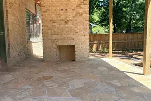 110 Hunter Ln, Charlotte, NC 28211 - Photo 11
