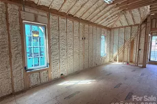 110 Hunter Ln, Charlotte, NC 28211 - Photo 21