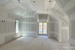 110 Hunter Ln, Charlotte, NC 28211 - Photo 17