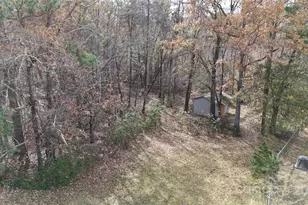 204 Bonaire Ln, Rutherfordton, NC 28139 - Photo 5