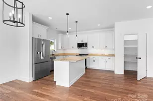 11 Riemar Ln, Waynesville, NC 28786 - Photo 5