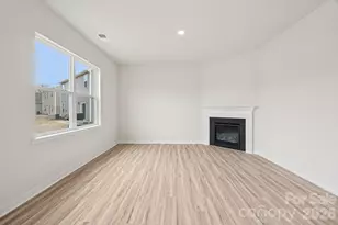 4583 Harris Elliot Rd, Lincolnton, NC 28092 - Photo 5