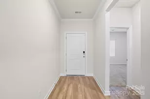 1020 Alicante Ave, Charlotte, NC 28214 - Photo 5