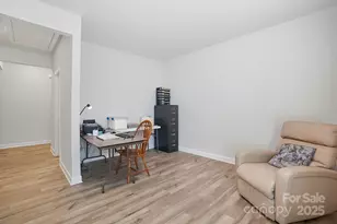 1020 Alicante Ave, Charlotte, NC 28214 - Photo 35