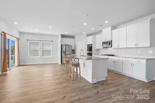 1020 Alicante Ave, Charlotte, NC 28214 - Photo 11