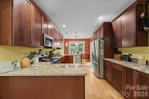 40 Mountain Shadows Dr, Leicester, NC 28748 - Photo 7