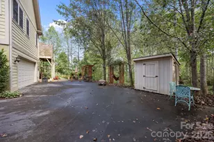 40 Mountain Shadows Dr, Leicester, NC 28748 - Photo 39