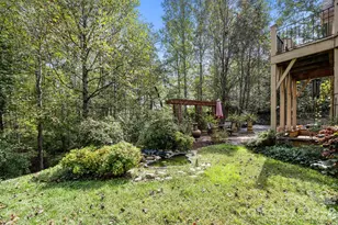 40 Mountain Shadows Dr, Leicester, NC 28748 - Photo 9