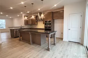 3216 Drift St, Charlotte, NC 28278 - Photo 9