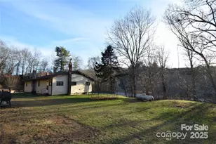 433 Deneen Rd, Burnsville, NC 28714 - Photo 1