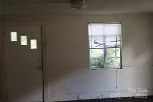 1510 31st St Ct SE, Conover, NC 28613 - Photo 3