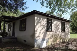 1510 31st St Ct SE, Conover, NC 28613 - Photo 9