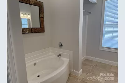 18 Eagle Pointe Way, Flat Rock, NC 28731 - Photo 23