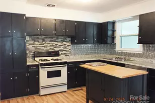 1402 University Dr, Lancaster, SC 29720 - Photo 3