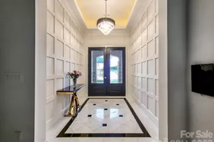 668 Players Ridge Rd, Hickory, NC 28601 - Photo 3