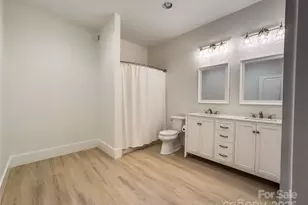 668 Players Ridge Rd, Hickory, NC 28601 - Photo 41